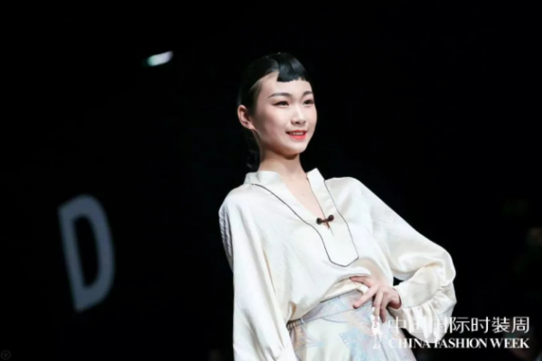 完美童模 | 曹育嘉 特邀出席“王者归来”模特嘉宾!