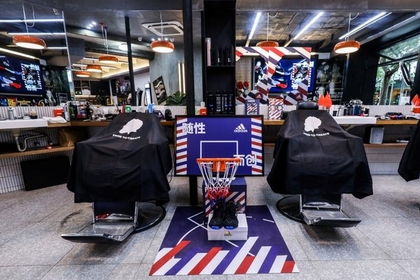 阿迪达斯篮球Harden Vol. 4全国美式理发店线下体验活动圆满落幕