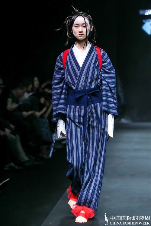 秀場直擊!生活在左于中國國際時裝周發布2020春夏系列