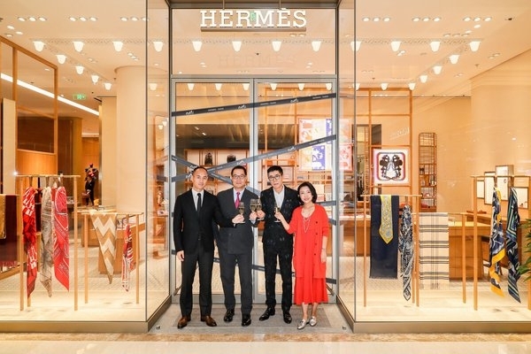 爱马仕青岛海信广场专卖店 拓店新貌开幕