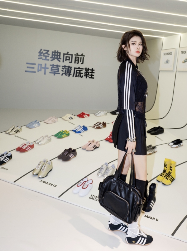 运动员代言人吴艳妮