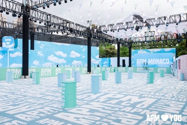 01. APM Monaco“粉彩追梦live”成都音乐节品牌活动外场.jpg