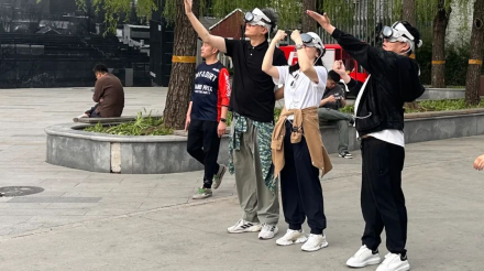 李薇“风月白—隐秘与现实的叠加”虚拟现实艺术展成功引领科技、艺术与时尚的全新体验