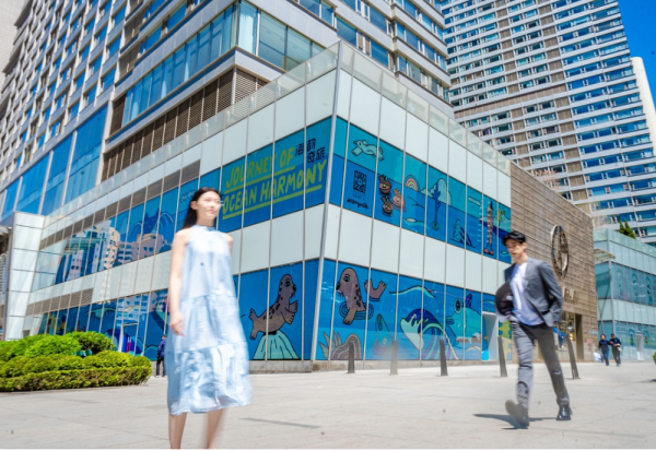 海韵奇旅 Journey of Ocean Harmony 东北首展登陆大连时代广场携手国际艺术家Jeremyville一同探索海洋与城市的共生韵律