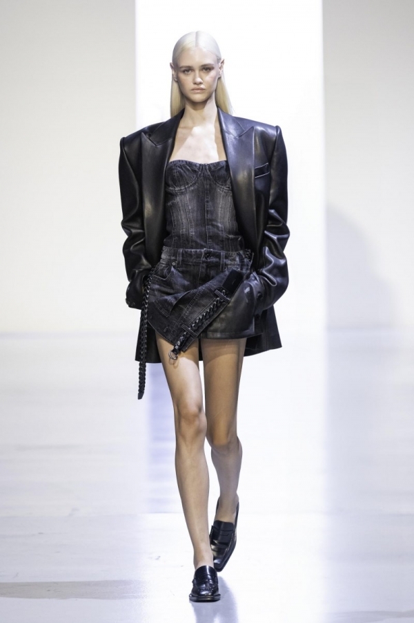 JUUN.J发布2026春夏系列“BOY-ISH”