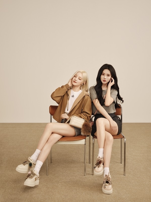 FENDI MATCH CHARMS_Special Shooting ft. Song Yuqi and Meng Ziyi_1.jpg