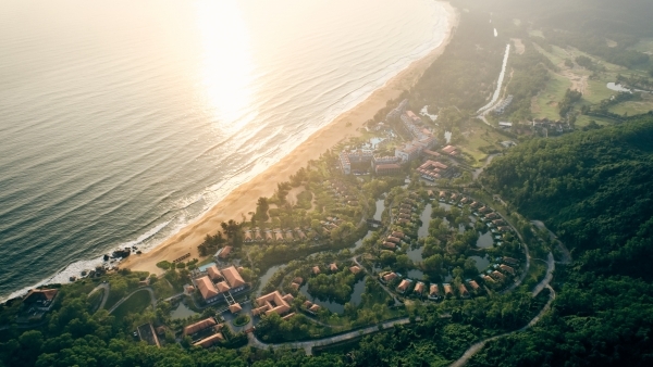 Banyan Tree Lang Co & Angsana Lang Co & Laguna Golf Lang Co - Overview.jpg